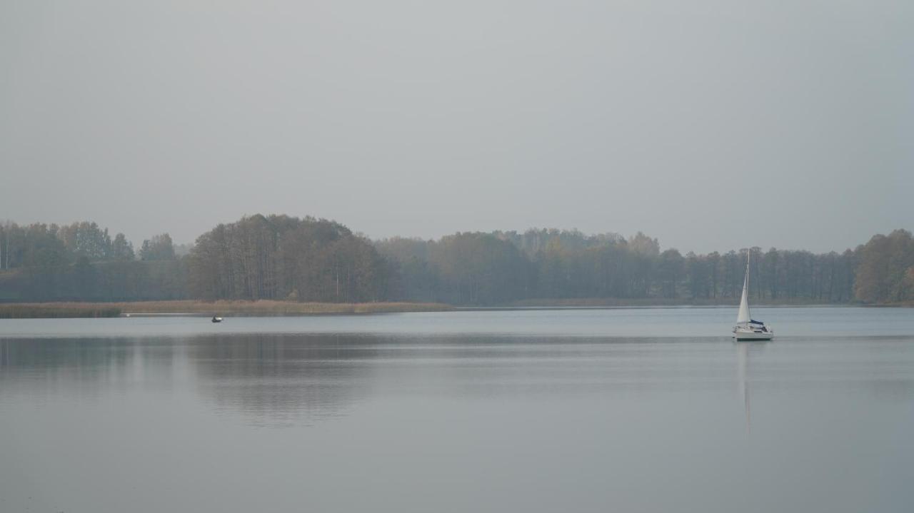 Dom Na Wodzie Nad Jeziorem Krzywe Piecki  Esterno foto